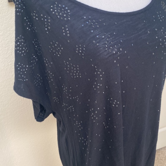 Apt. 9 Top - Picture 3 of 4